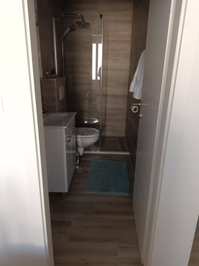 Cici Apartman Dugi Rat Kültér fotó