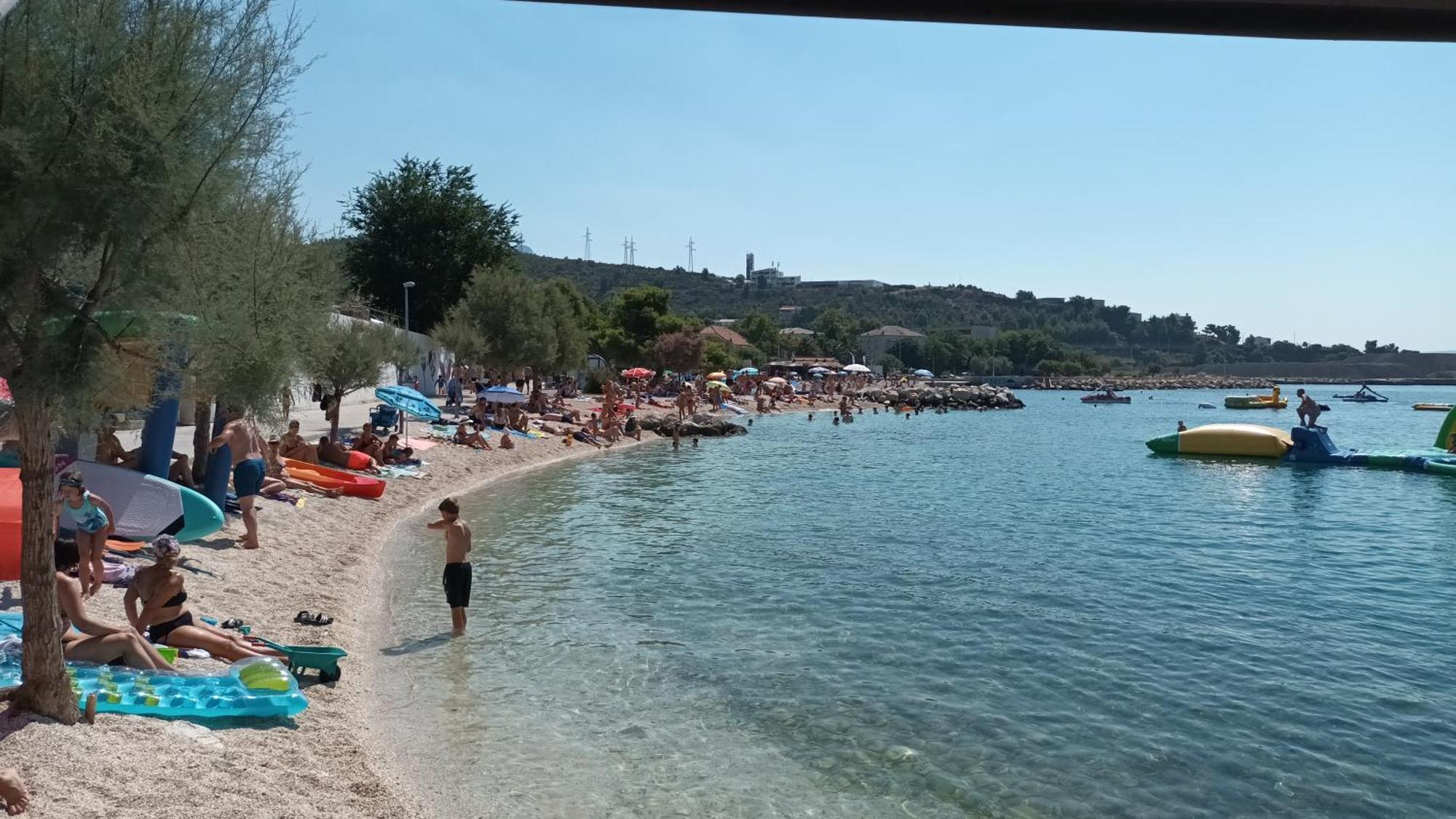 Cici Apartman Dugi Rat Kültér fotó